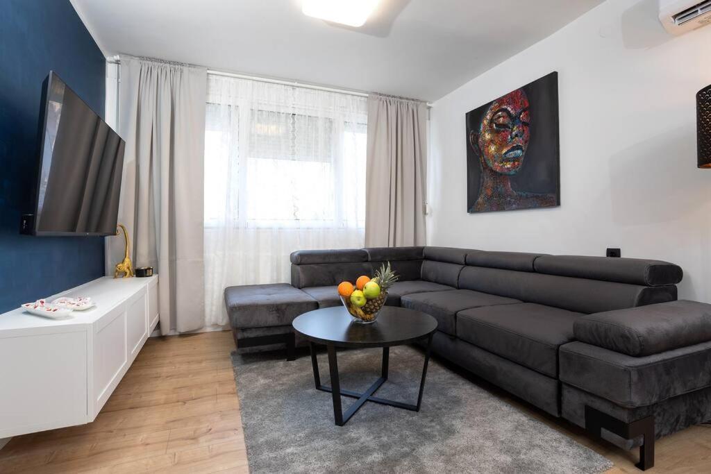 Apartment Glow Split Kültér fotó