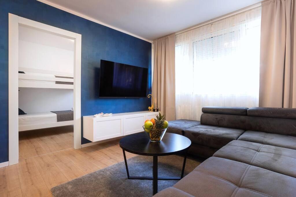 Apartment Glow Split Kültér fotó
